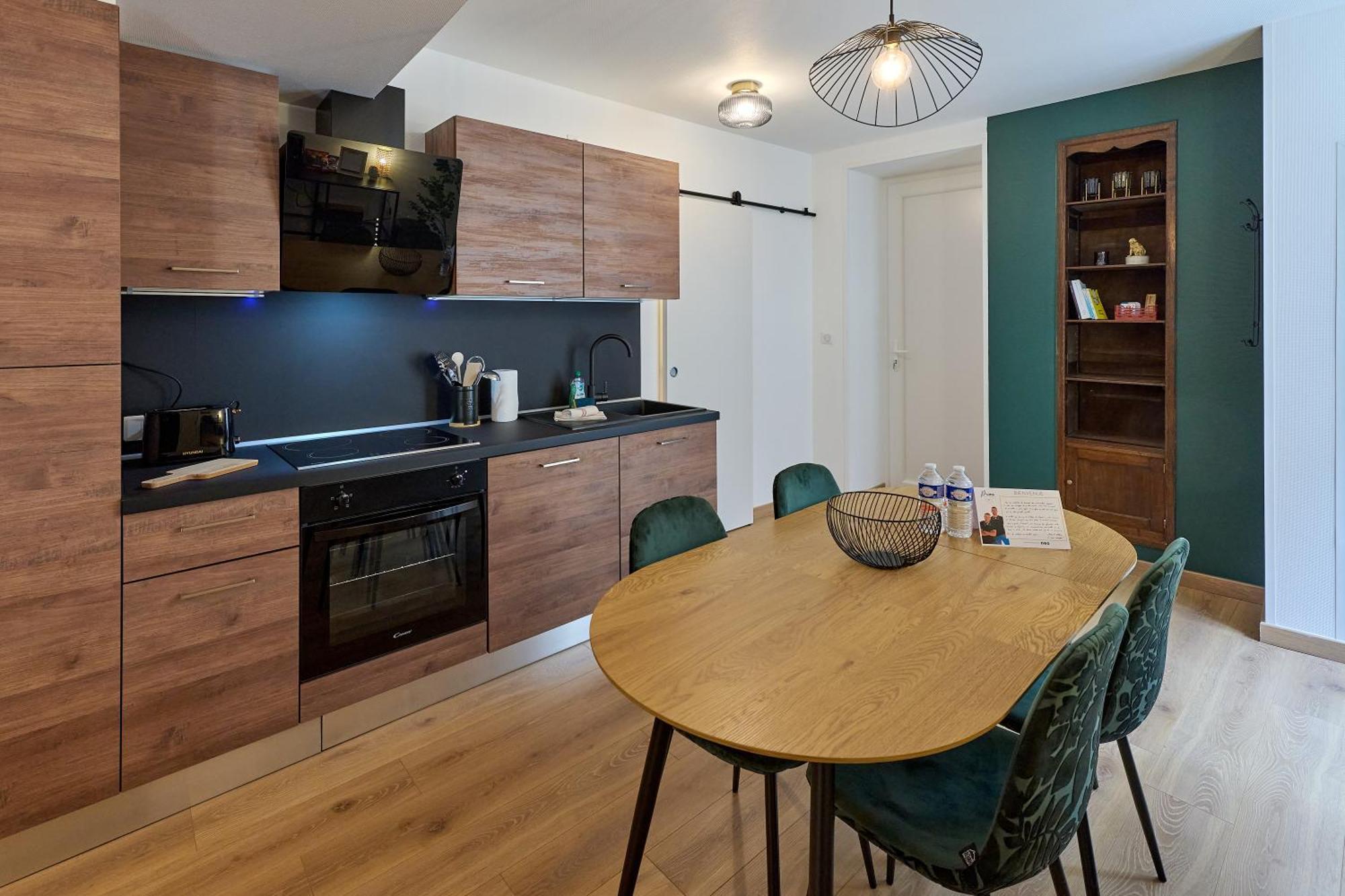 Le Oliva Chez Les M By Primo Conciergerie Apartment Nevers Bagian luar foto
