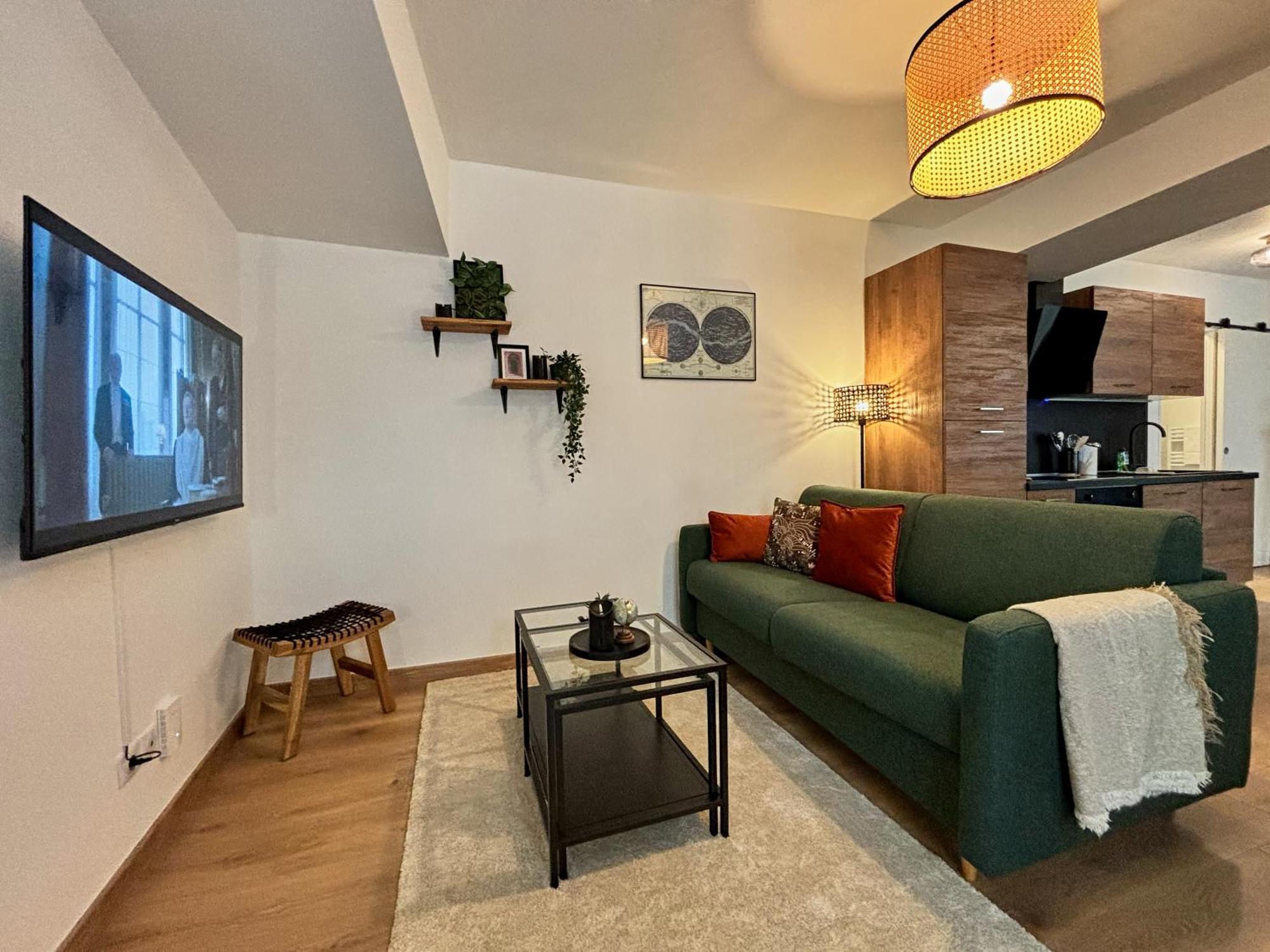 Le Oliva Chez Les M By Primo Conciergerie Apartment Nevers Bagian luar foto